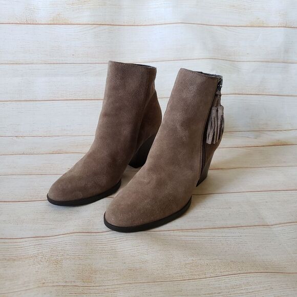 Born Ervine Suede Leather Tassel Ankle Boot Booties Women's Size 9M - Picture 10 of 16